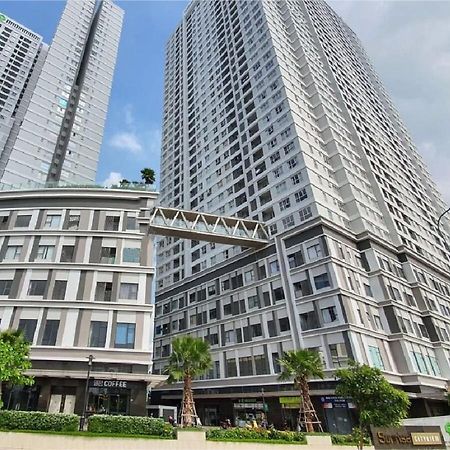 Sunrise City View Apartment , Near Lotte Mart Хошимин Экстерьер фото